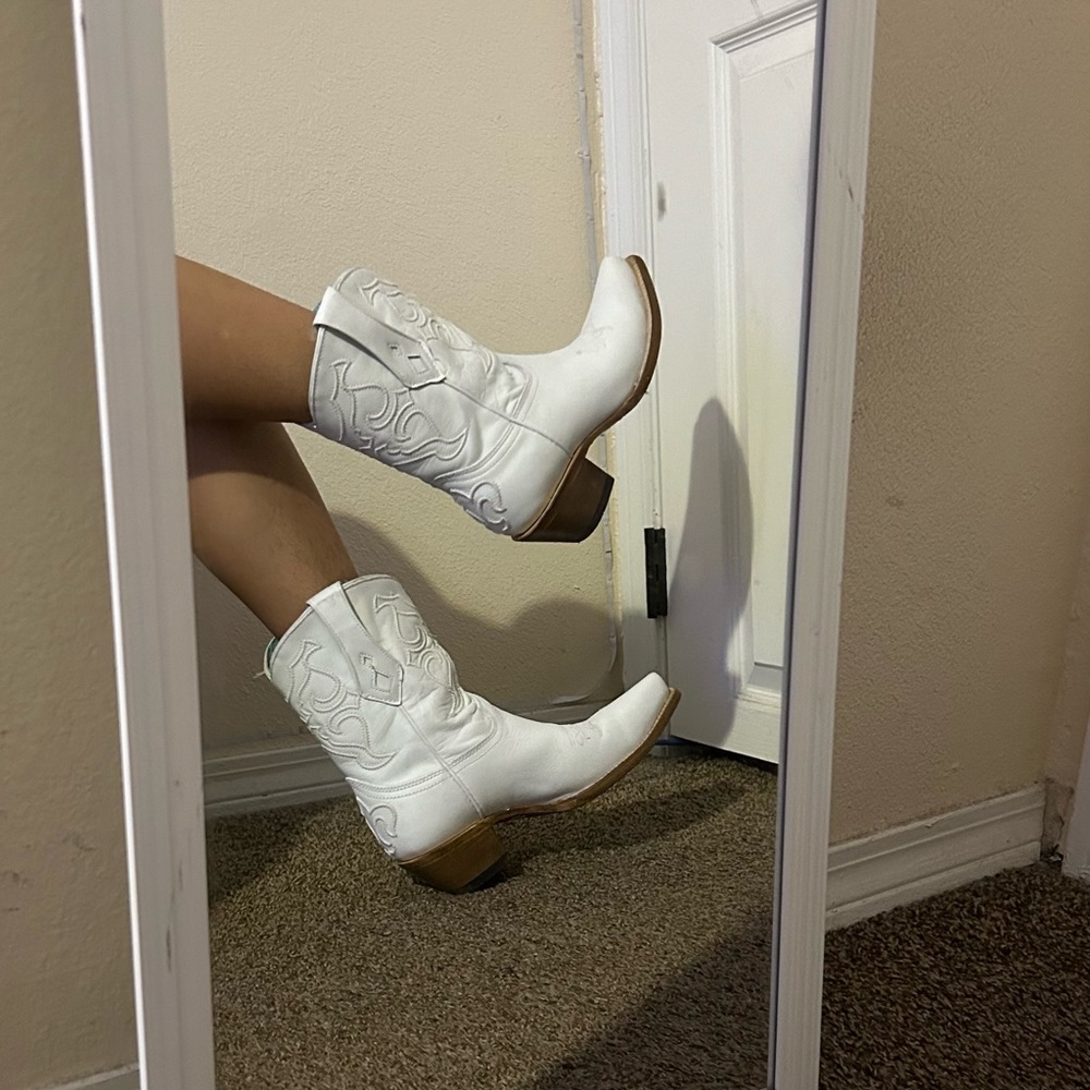 White handcrafted REAL leather cowboy boots